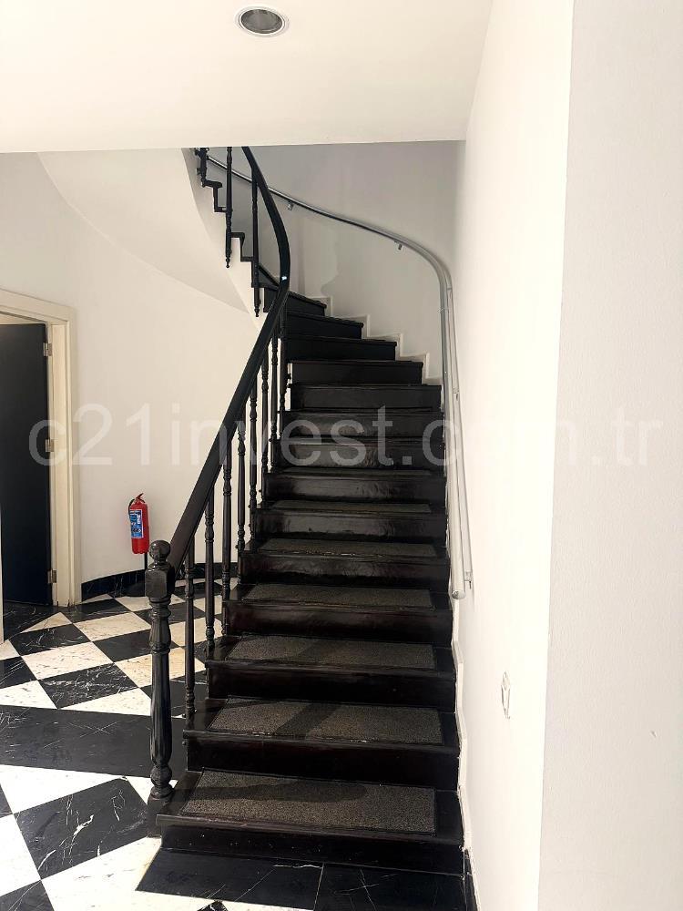 Akaretler Kiralık Villa Ofis 467m2 KDV Avantajlı Prestijli Ofis