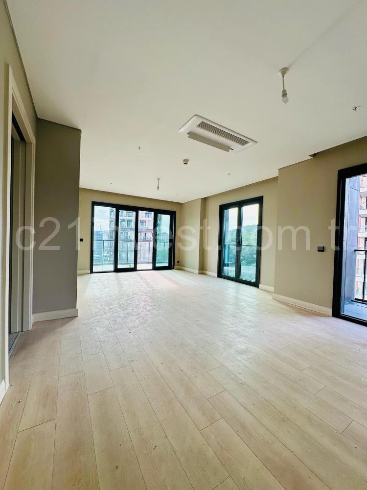 AVRUPA KONUTLARI KİRALIK SAKLIVADİ 3+1 DAİRE