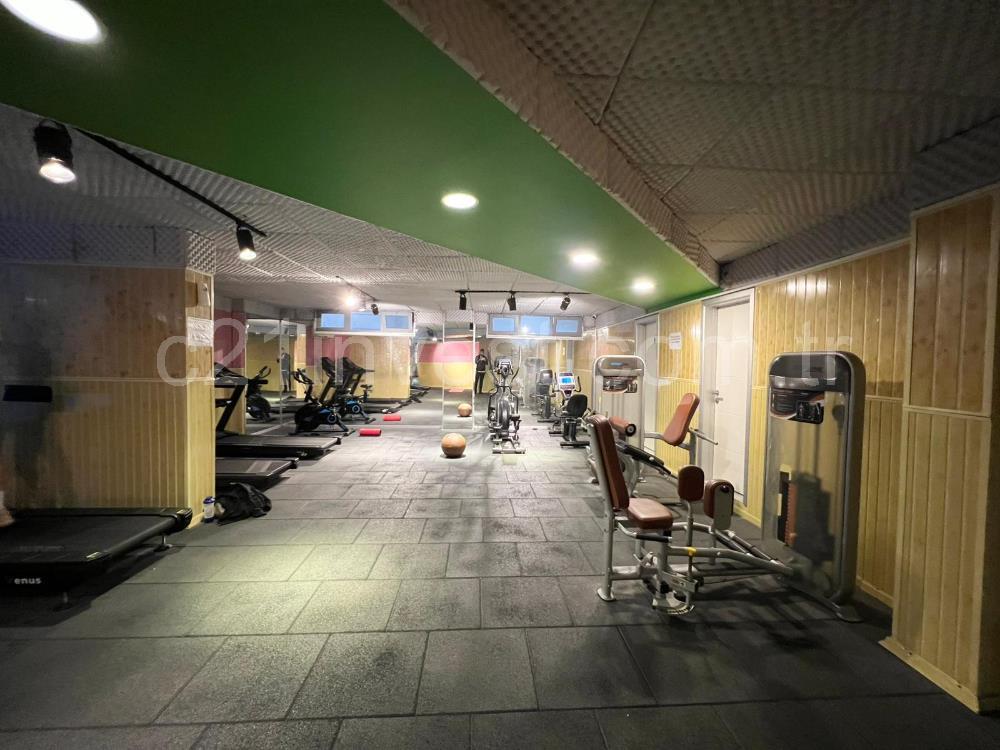 Ayazağa green pine sitesi satılık boş 3+1
