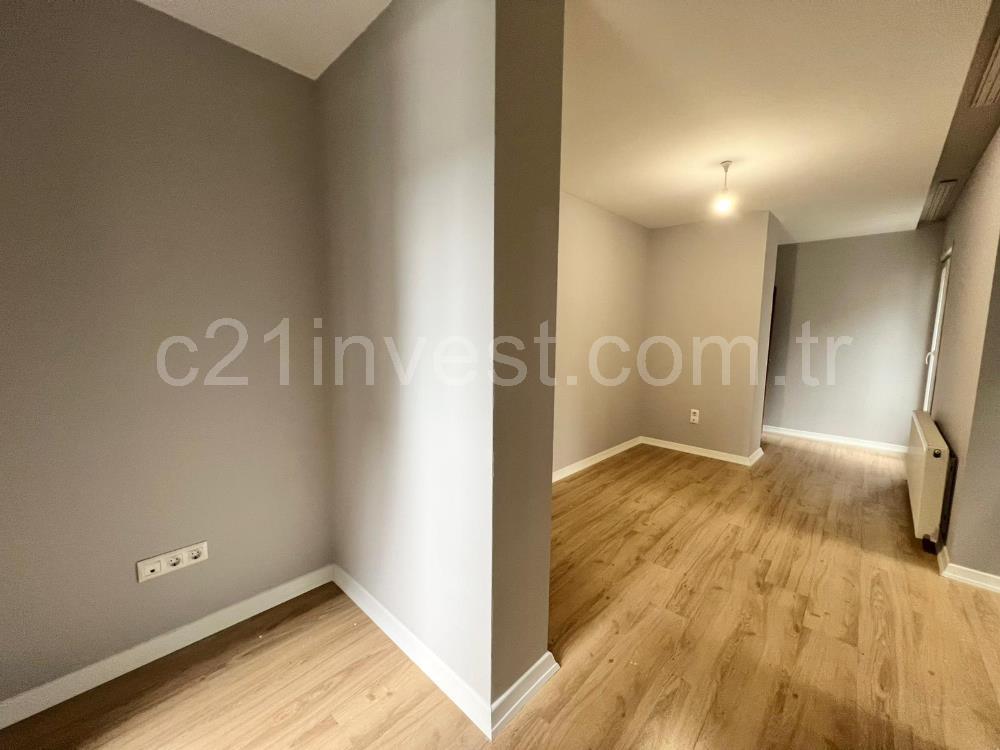 Ayazağa green pine sitesi satılık boş 3+1