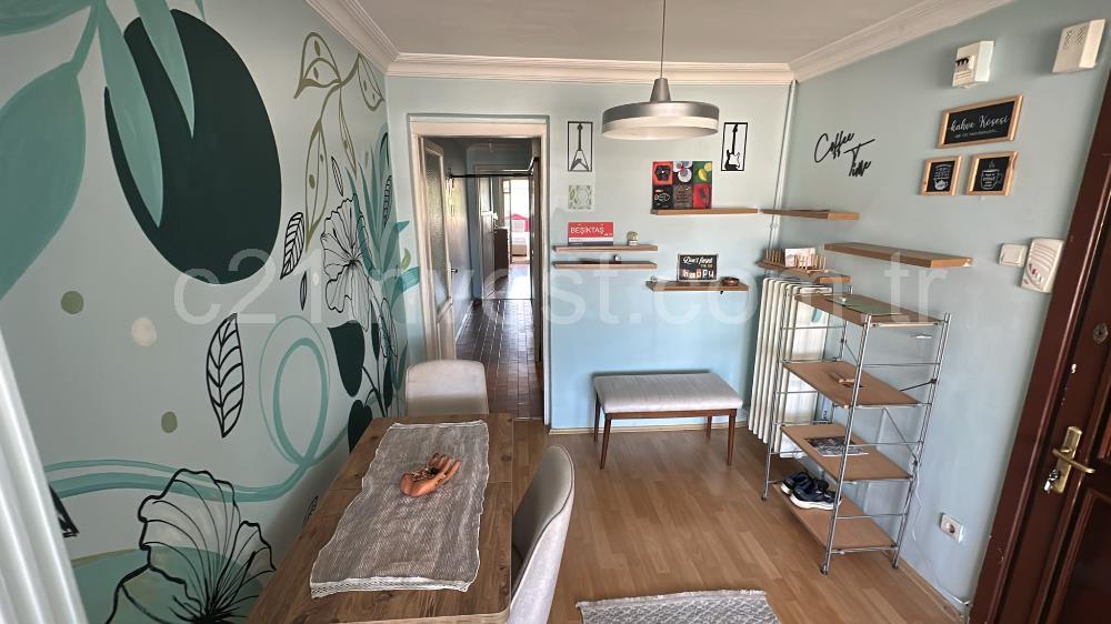 Beşiktaş Serencbey'de Deniz Manzaralı Teraslı Eşyalı 2+1 Kiralık