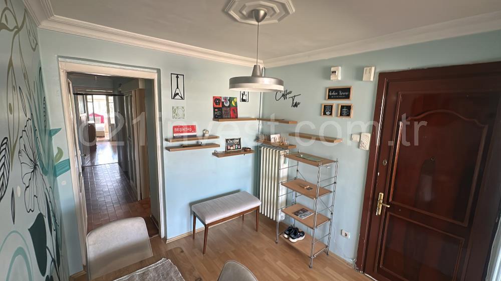 Beşiktaş Serencbey'de Deniz Manzaralı Teraslı Eşyalı 2+1 Kiralık