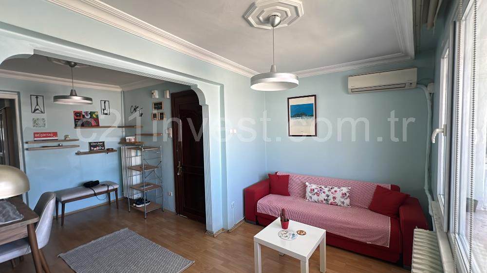 Beşiktaş Serencbey'de Deniz Manzaralı Teraslı Eşyalı 2+1 Kiralık