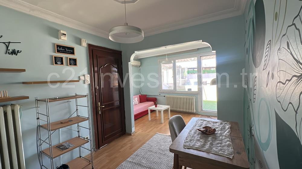 Beşiktaş Serencbey'de Deniz Manzaralı Teraslı Eşyalı 2+1 Kiralık