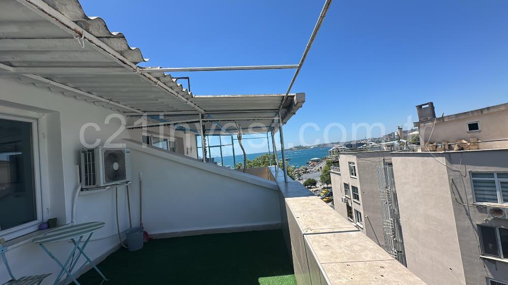 Beşiktaş Serencbey'de Deniz Manzaralı Teraslı Eşyalı 2+1 Kiralık