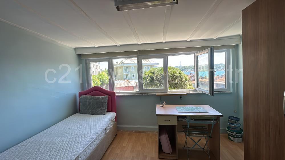 Beşiktaş Serencbey'de Deniz Manzaralı Teraslı Eşyalı 2+1 Kiralık