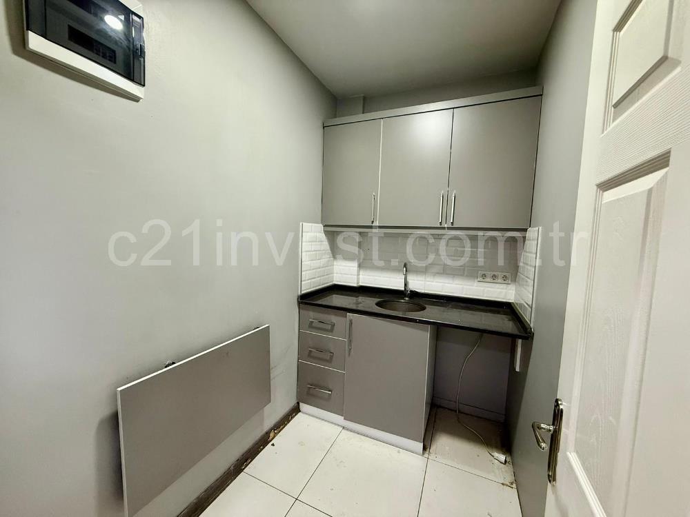 Beykent İş Merkezi Tabela Değerli Kiralık Ofis Perlavista