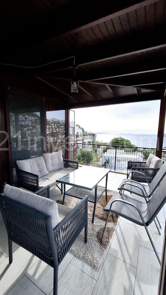 BODRUM GÜMÜŞLÜK GÜMSAN 1 SİTESİNDE YATIRIMLIK ÖZEL PLAJLI SU ARITMALI YAZLIK KIŞLIK  