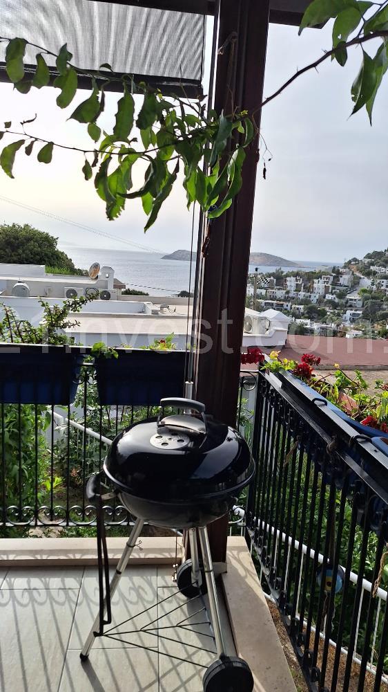BODRUM GÜMÜŞLÜK GÜMSAN 1 SİTESİNDE YATIRIMLIK ÖZEL PLAJLI SU ARITMALI YAZLIK KIŞLIK  