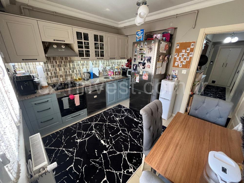 Eyüp Çırçır'da Satılık 2+1 95m² Metroya Yürüme 5 dk Fırsat Daire