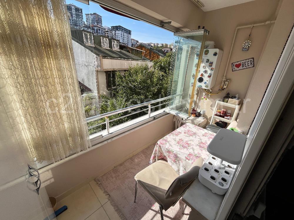 Eyüp Çırçır'da Satılık 2+1 95m² Metroya Yürüme 5 dk Fırsat Daire