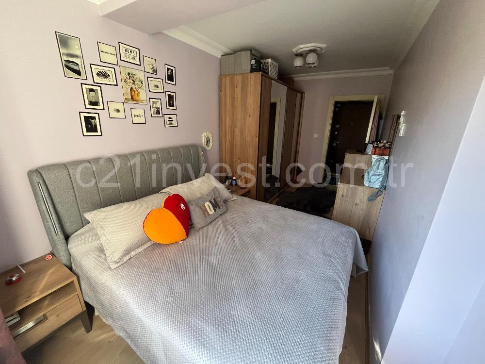 Eyüp Çırçır'da Satılık 2+1 95m² Metroya Yürüme 5 dk Fırsat Daire