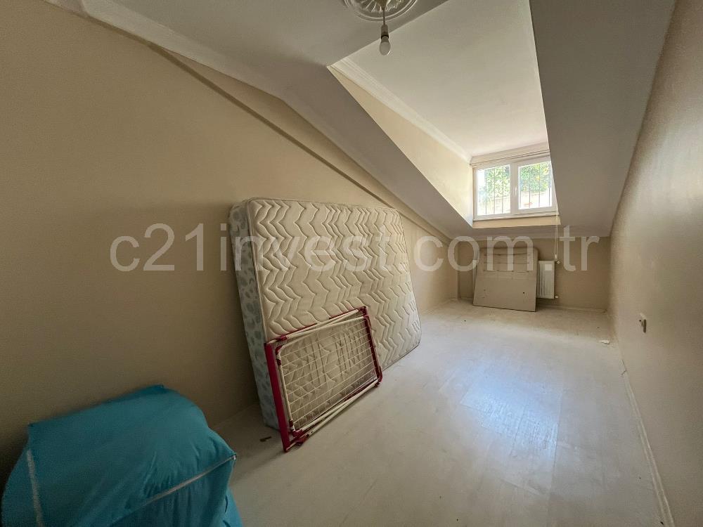 Eyüp Çırçır Mah. Satılık 4+2 Dubleks Daire Metroya 5 dk Yürüme