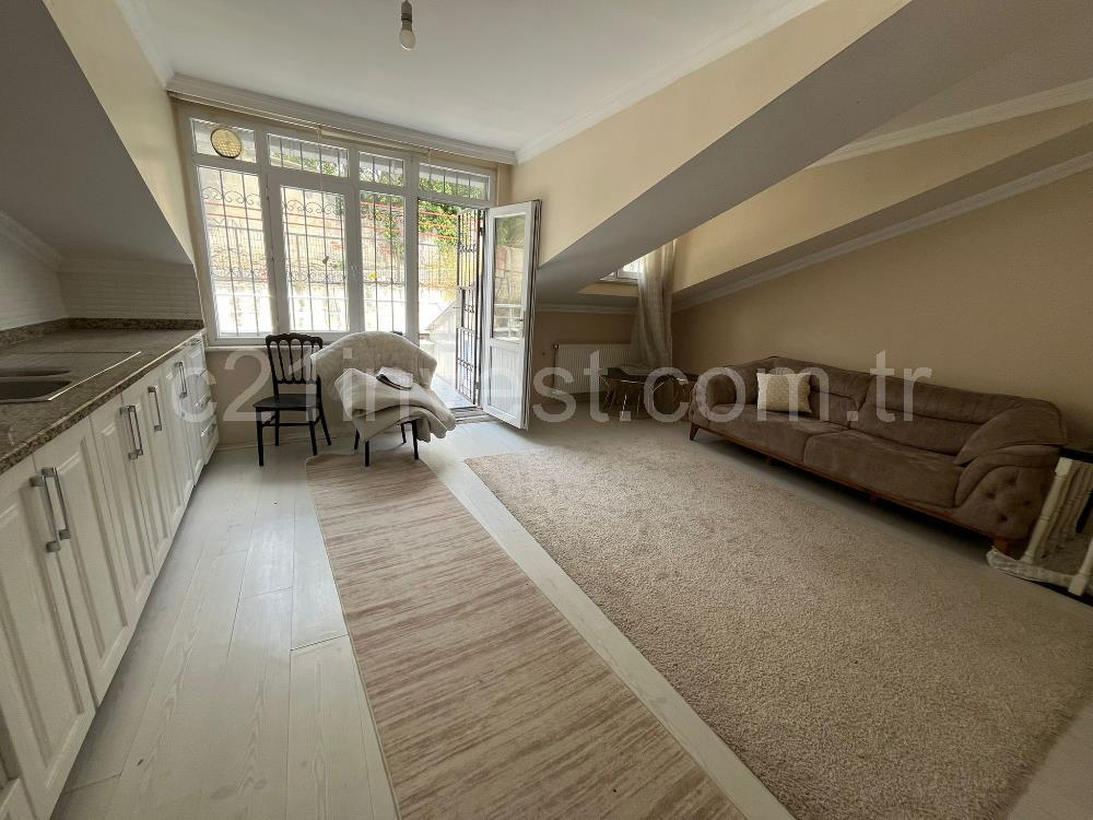 Eyüp Çırçır Mah. Satılık 4+2 Dubleks Daire Metroya 5 dk Yürüme