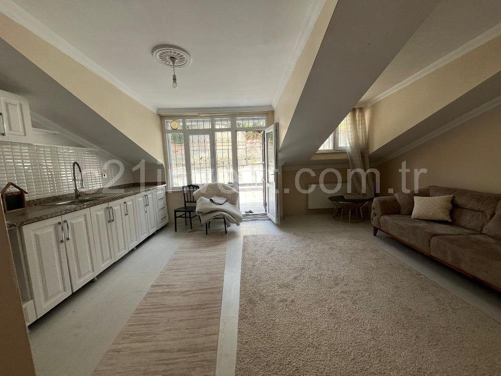 Eyüp Çırçır Mah. Satılık 4+2 Dubleks Daire Metroya 5 dk Yürüme