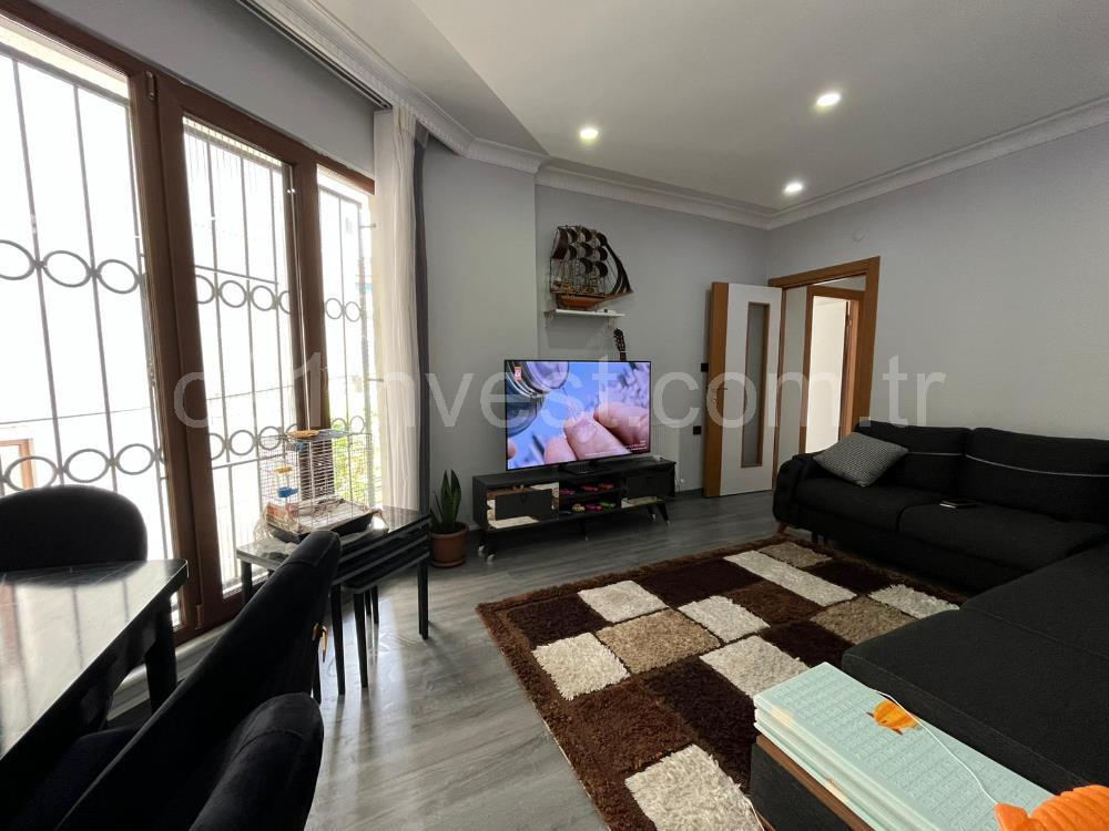 EYÜP KARADOLAP MAH. SAYA YOLU CAD. ÜSTÜ SATILIK 2+1 DAİRE