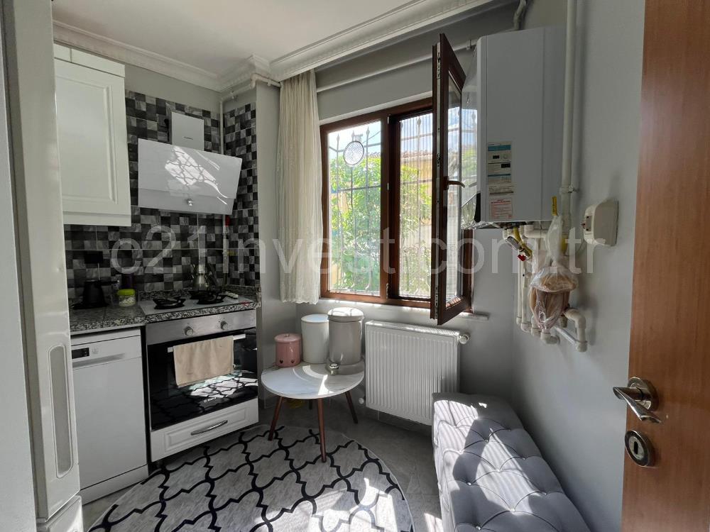 EYÜP KARADOLAP MAH. SAYA YOLU CAD. ÜSTÜ SATILIK 2+1 DAİRE