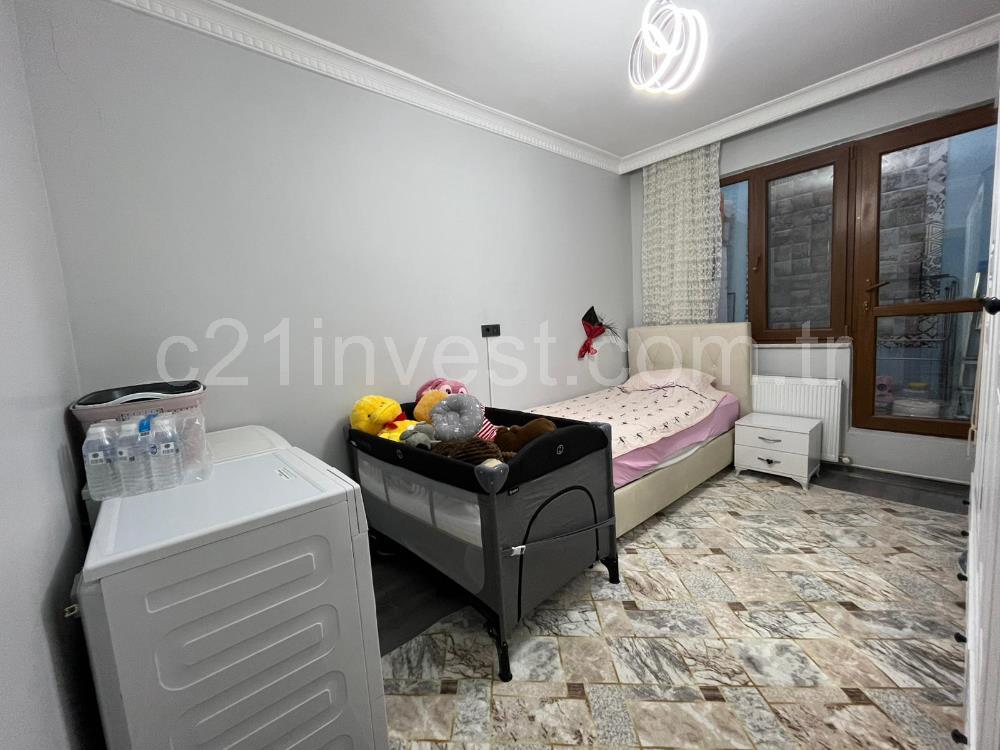 EYÜP KARADOLAP MAH. SAYA YOLU CAD. ÜSTÜ SATILIK 2+1 DAİRE