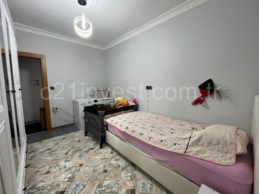 EYÜP KARADOLAP MAH. SAYA YOLU CAD. ÜSTÜ SATILIK 2+1 DAİRE