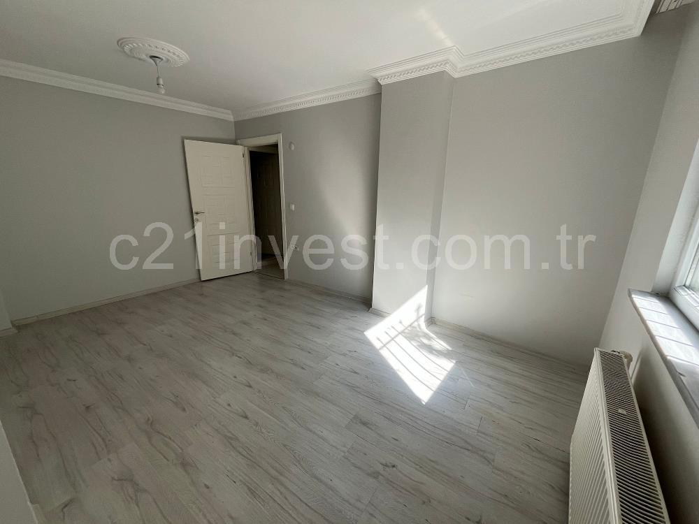 Eyüpsultan Emniyettepe Mah.Boş Satılık 2+1 Daire