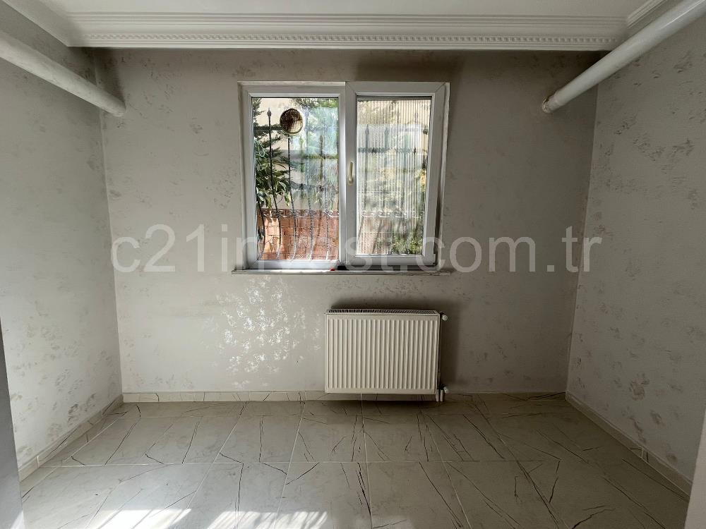 Eyüpsultan Emniyettepe Mah.Boş Satılık 2+1 Daire