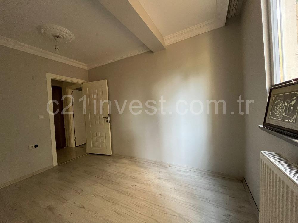 Eyüpsultan Emniyettepe Mah.Boş Satılık 2+1 Daire