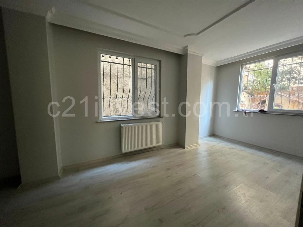 Eyüpsultan Emniyettepe Mah.Boş Satılık 2+1 Daire