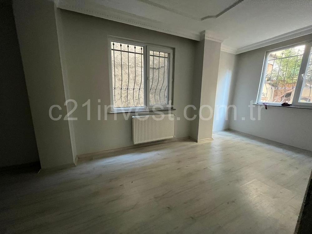 Eyüpsultan Emniyettepe Mah.Boş Satılık 2+1 Daire