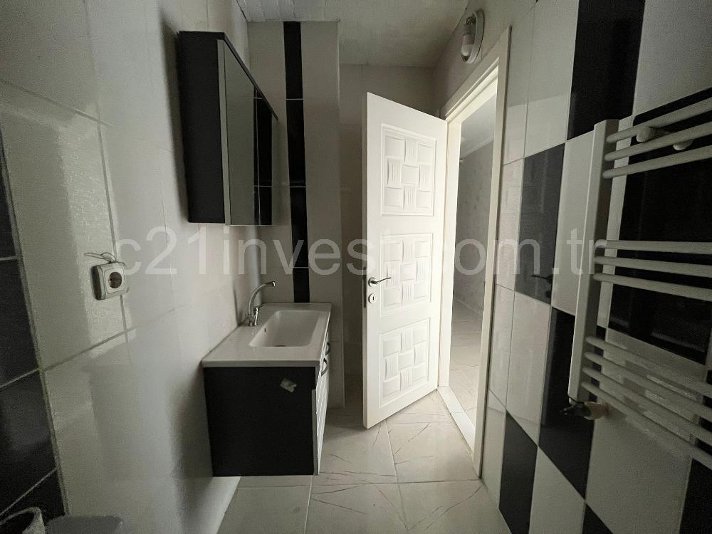 Eyüpsultan Emniyettepe Mah.Boş Satılık 2+1 Daire