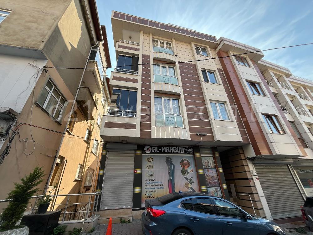 Fırsat!! Emniyettepe Mah. Araphan Durağına 4dk 3+1 Satılık Daire