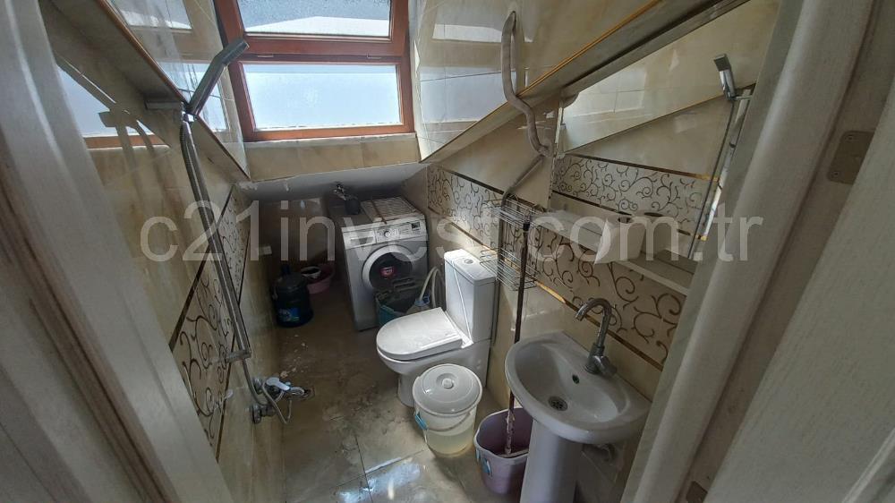 Gaziosmanpaşa Satılık Daire Çatı Dubleks Çift Girişli