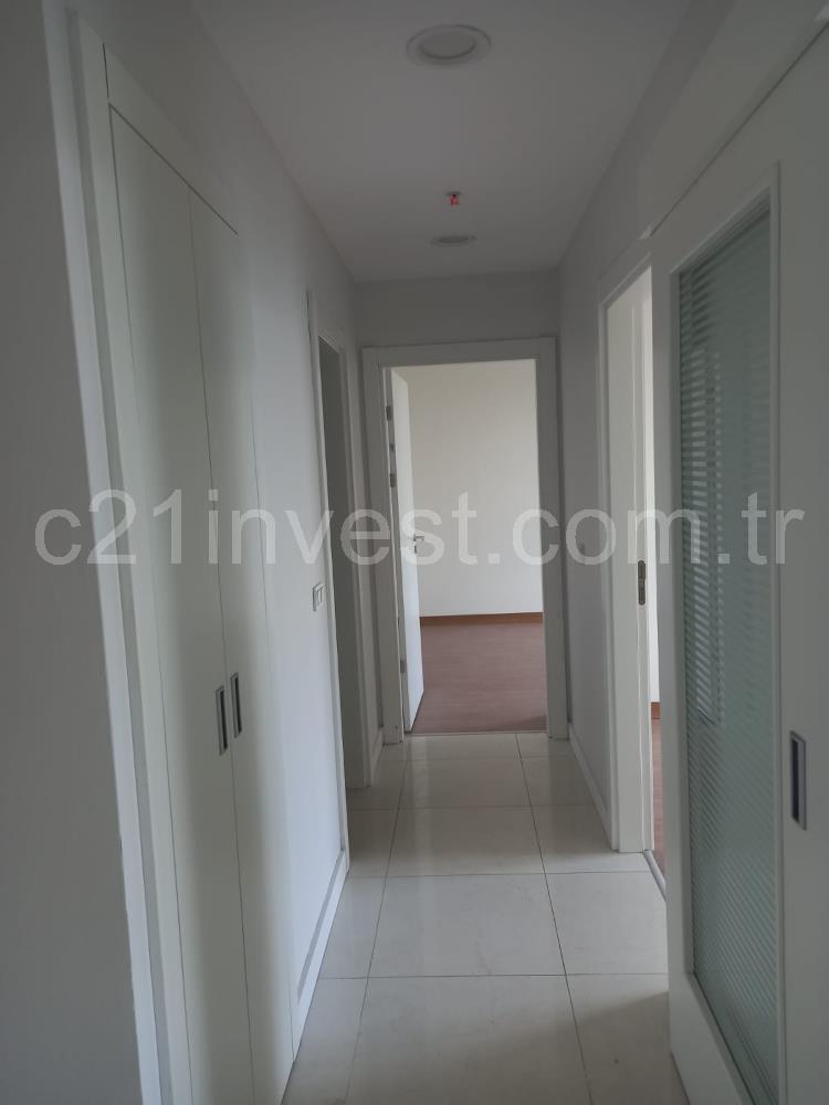 Göl panorama mükemmel peyzaj cepheli kiralık temiz 2+1