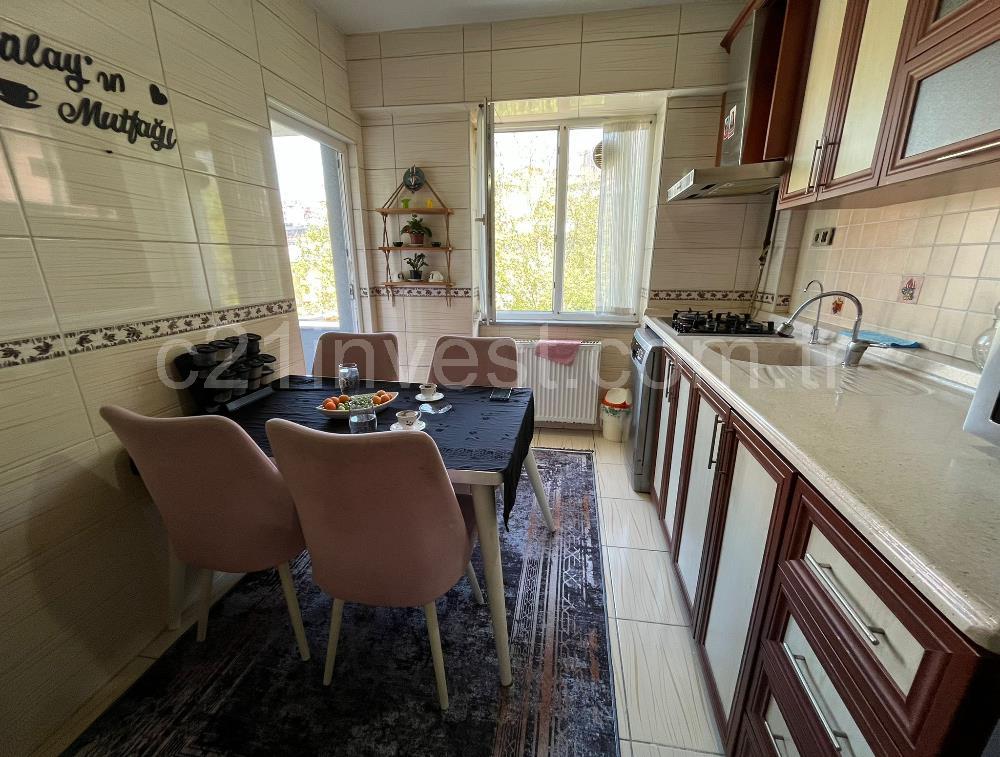 GÜZELTEPE MAH. METROYA YÜRÜME MESAFESİNDE 2+1 SATILIK DAİRE
