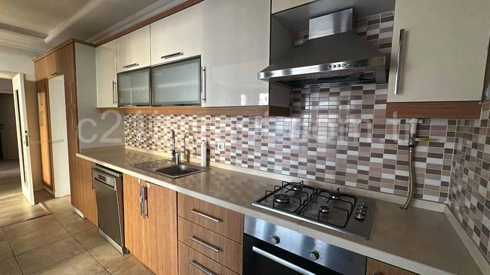 Hamidiye Mahallesi Ulaşımı Kolay | Donanımlı 2+1 Kiralık Daire