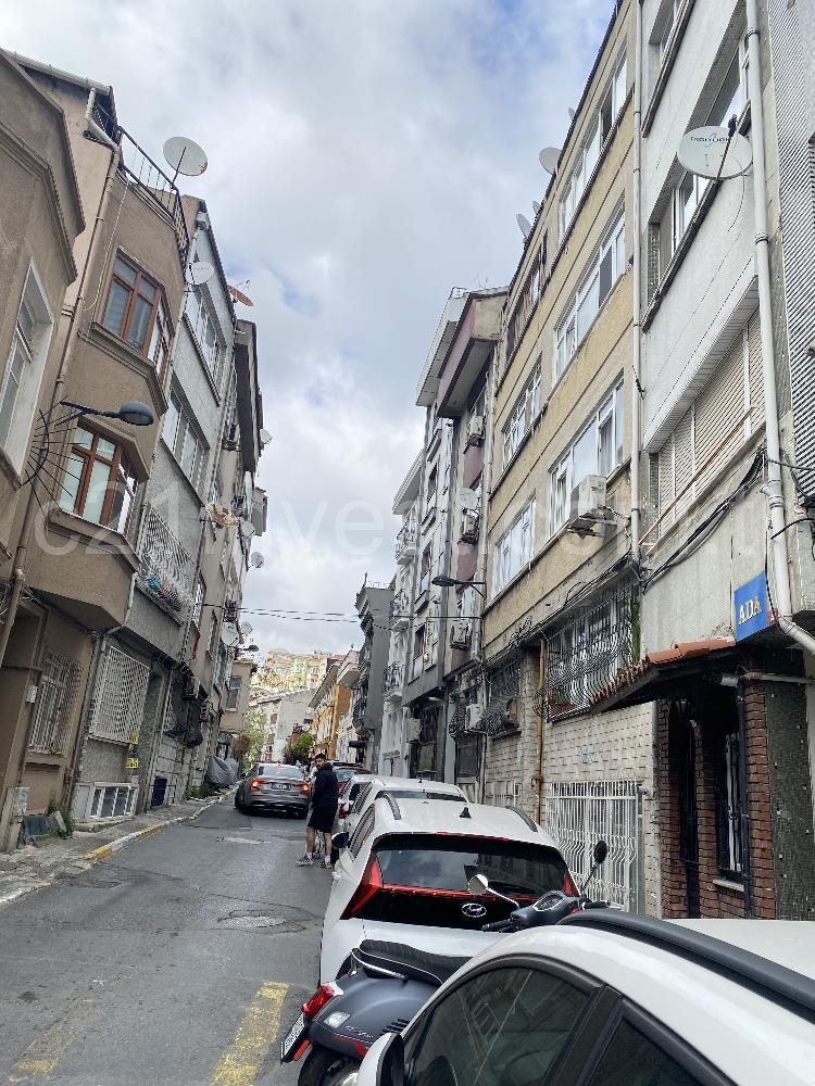 Harbiye'de 1+1 Kiralık Daire