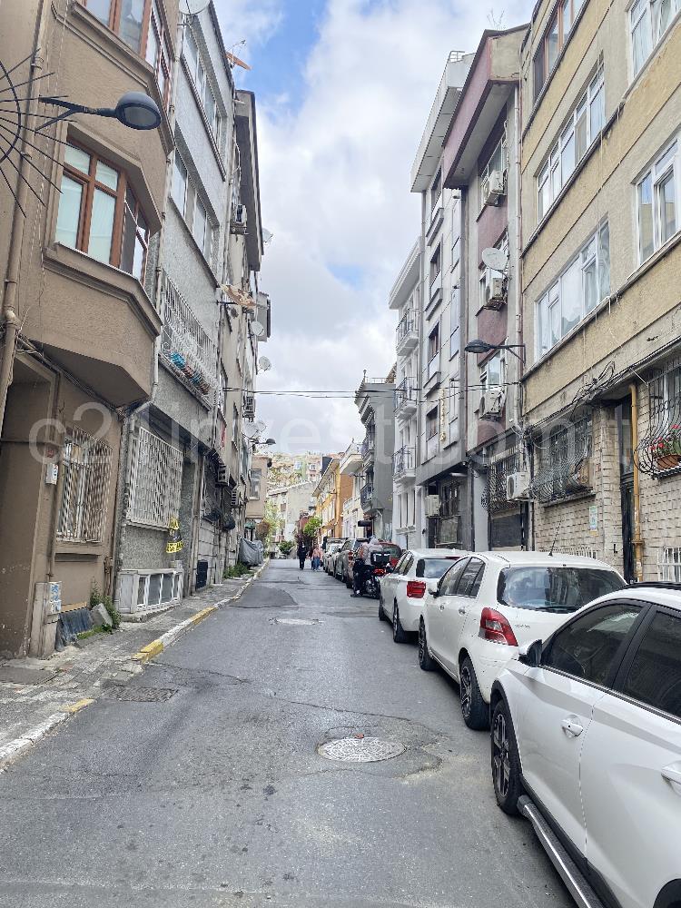 Harbiye'de 1+1 Kiralık Daire