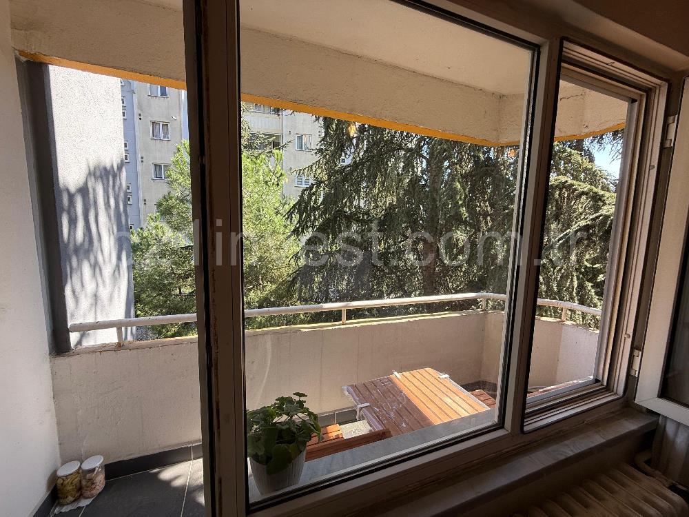 Kağıthane Başak Konutları 2+1 Ara kat Manzaralı Kiralık Daire