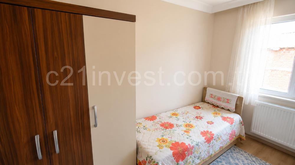 KAĞITHANE ÇAĞLAYAN'DA MERKEZİ KONUMDA 2+1 SATILIK DAİRE