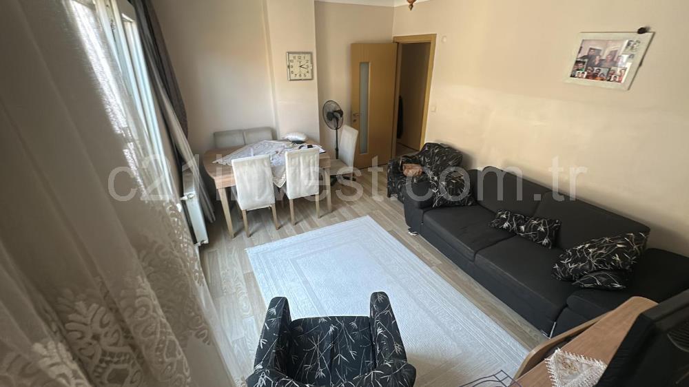 KAĞITHANE ÇAĞLAYAN'DA MERKEZİ KONUMDA 2+1 SATILIK DAİRE