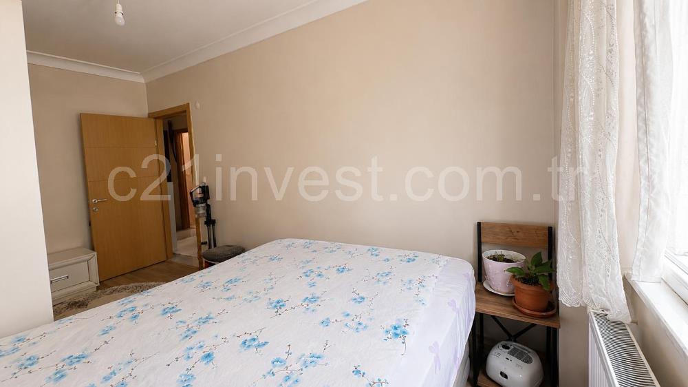 KAĞITHANE ÇAĞLAYAN'DA MERKEZİ KONUMDA 2+1 SATILIK DAİRE