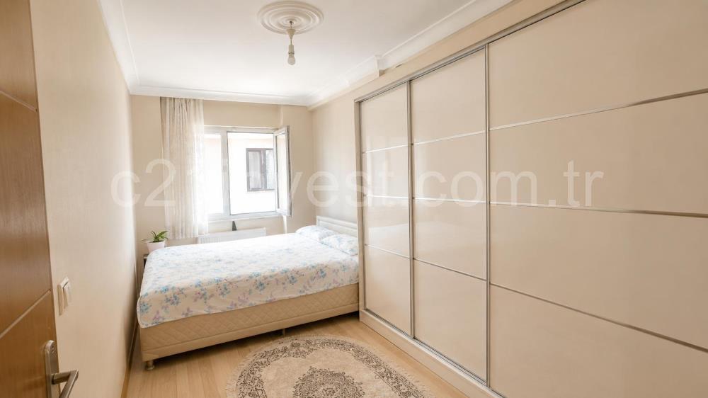 KAĞITHANE ÇAĞLAYAN'DA MERKEZİ KONUMDA 2+1 SATILIK DAİRE