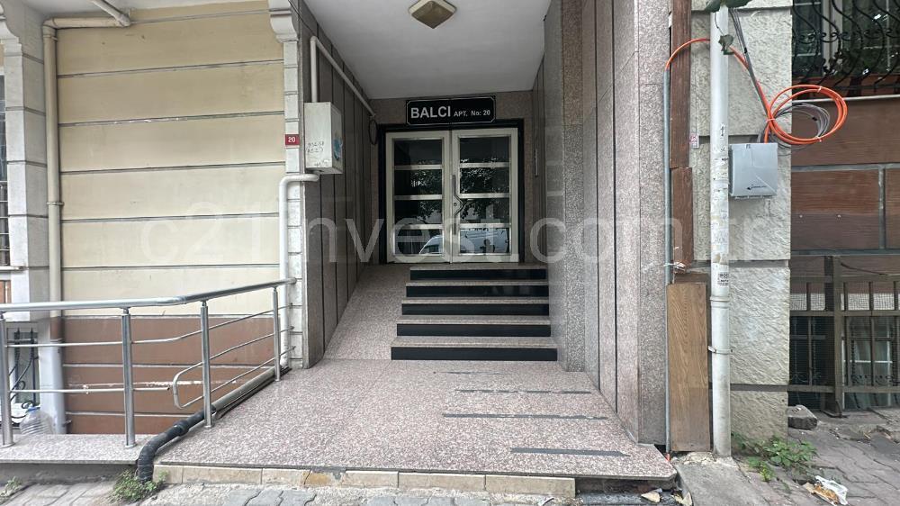 KAĞITHANE ÇAĞLAYAN'DA MERKEZİ KONUMDA 2+1 SATILIK DAİRE