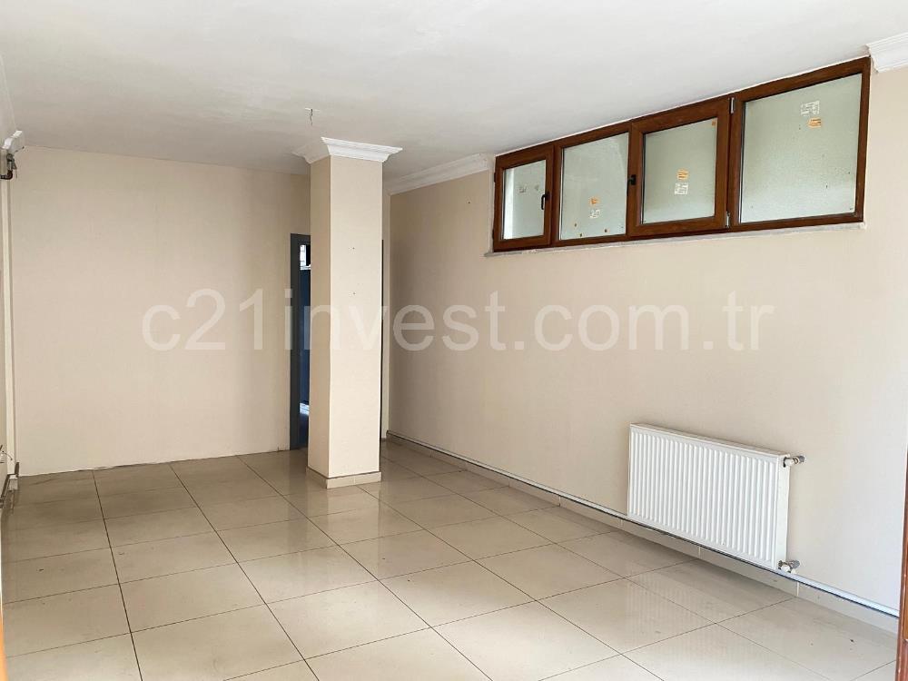 Kağıthane'de Dükkan 65 m2