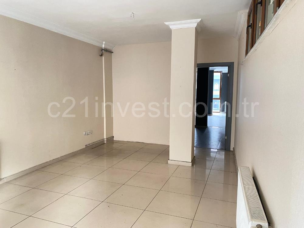 Kağıthane'de Dükkan 65 m2