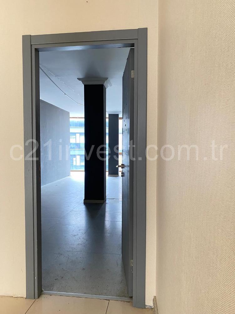 Kağıthane'de Dükkan 65 m2
