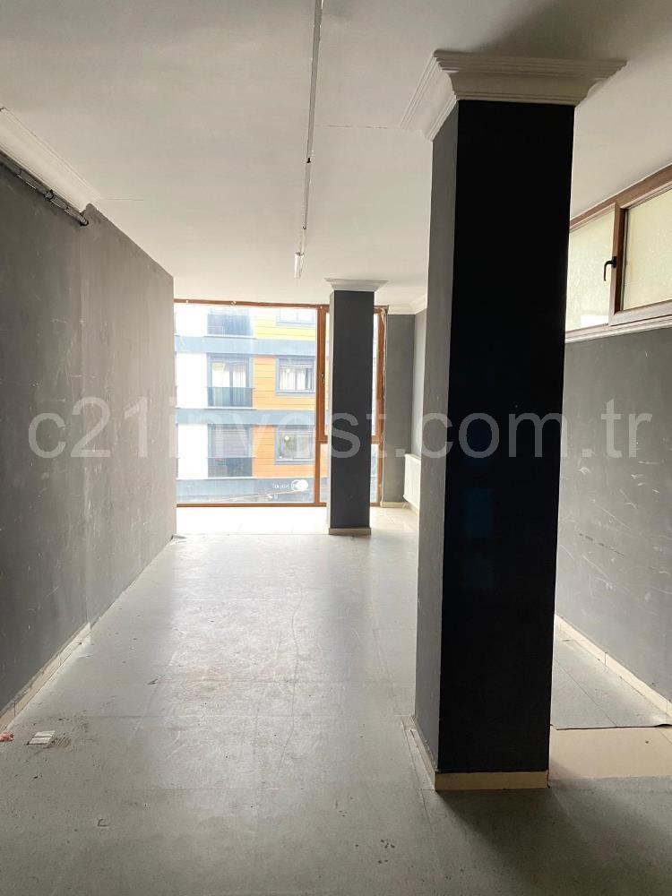 Kağıthane'de Dükkan 65 m2