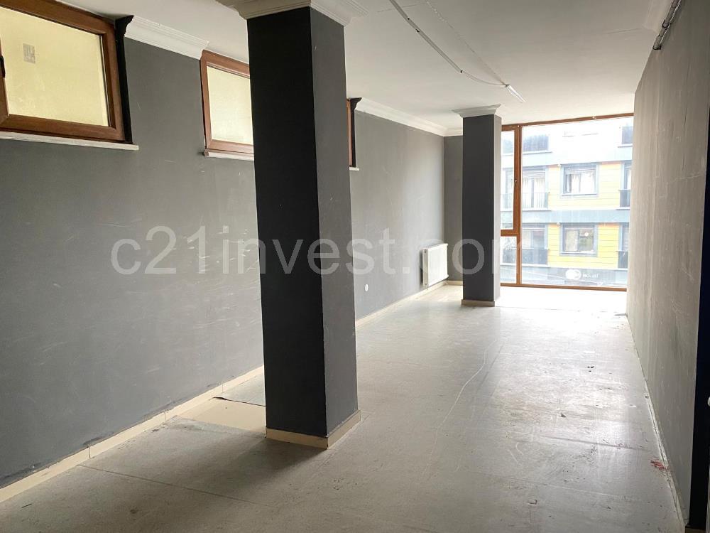 Kağıthane'de Dükkan 65 m2