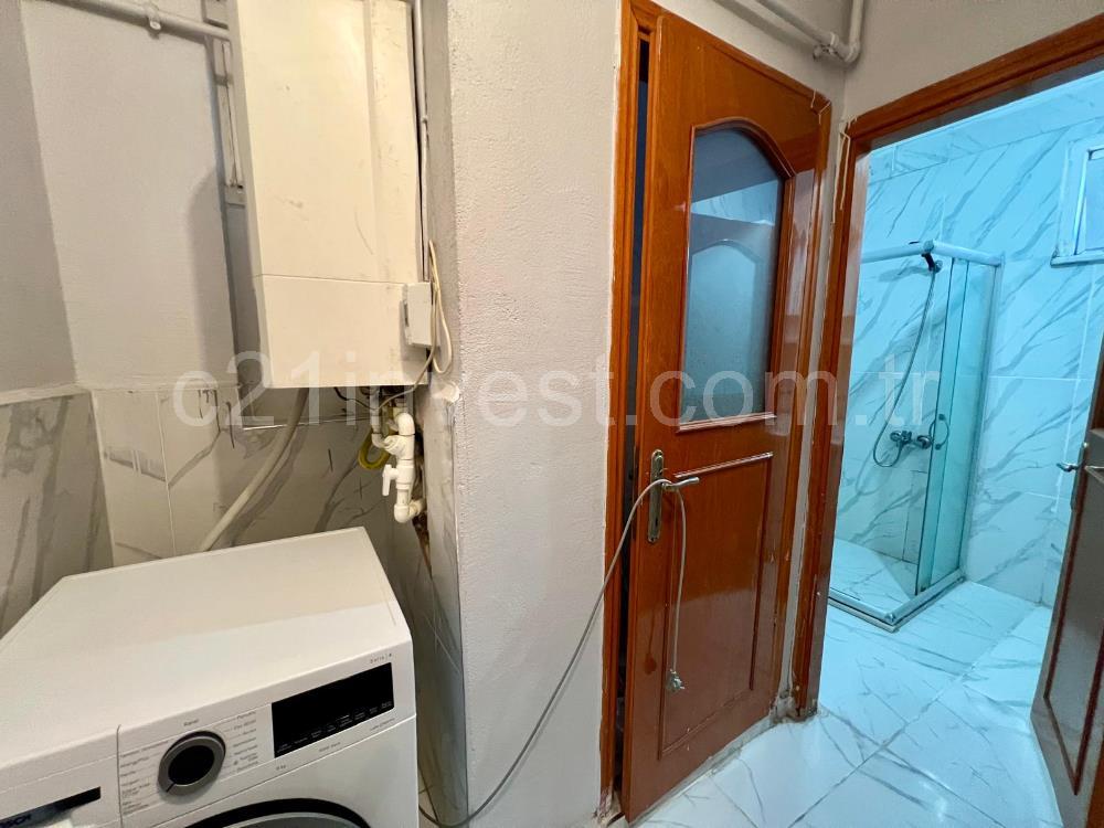 Kağıthane'de Satılık 2+1 62m2 Arsa paylı Daire