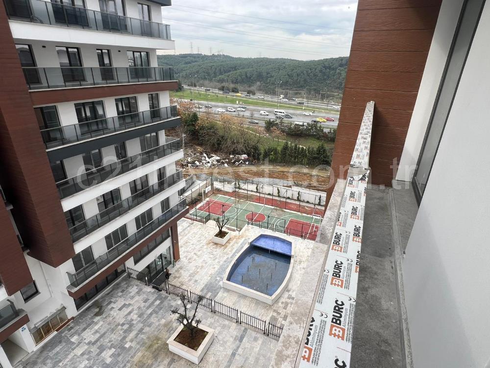 Kağıthane istova green satılık ara kat 2+1 