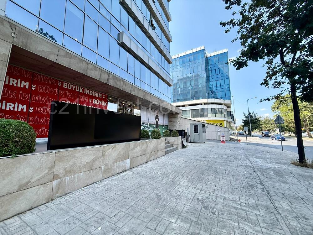 Kağıthane Kiralık Dükkan 662m2 Dekorasyonlu Polat Ofis
